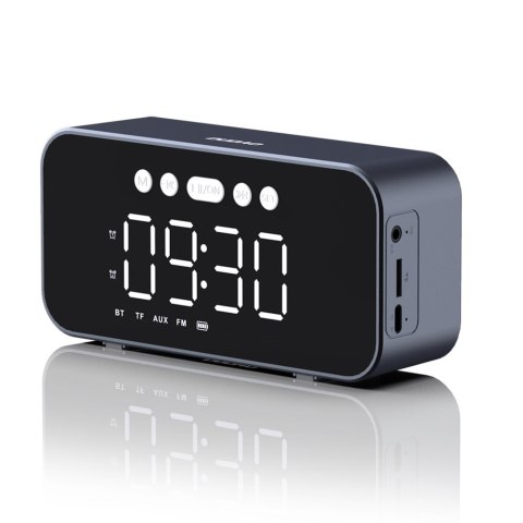 6w1 Zegarek budzik radio FM głośnik Bluetooth AUX czytnik kart TF SD srebrny 6w1 Zegarek budzik radio FM głośnik Bluetooth AUX czytnik kart TF SD srebrny