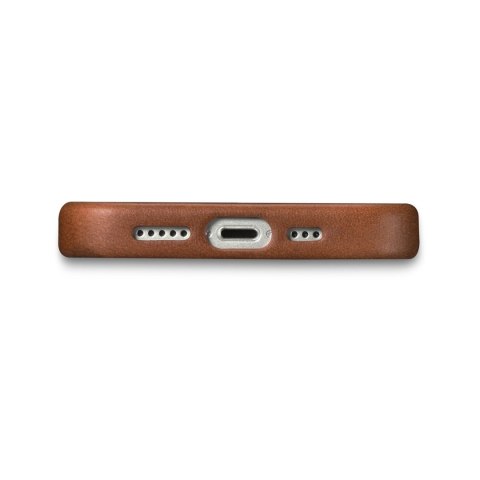 Skórzane etui iPhone 14 Plus magnetyczne z MagSafe Oil Wax Premium Leather Case brąz Skórzane etui iPhone 14 Plus magnetyczne z MagSafe Oil Wax Premium Leather Case brąz