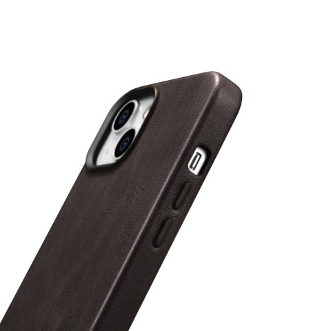 Skórzane etui iPhone 14 Plus magnetyczne z MagSafe Oil Wax Premium Leather Case ciemny brąz Skórzane etui iPhone 14 Plus magnetyczne z MagSafe Oil Wax Premium Leather Case ciemny brąz