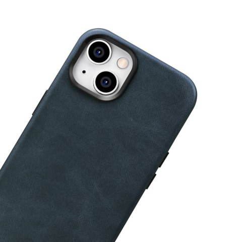 Skórzane etui iPhone 14 Plus magnetyczne z MagSafe Oil Wax Premium Leather Case granatowy Skórzane etui iPhone 14 Plus magnetyczne z MagSafe Oil Wax Premium Leather Case granatowy