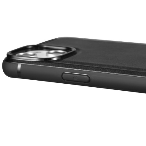Etui pokryte naturalną skórą do iPhone 14 Leather Oil Wax czarny Etui pokryte naturalną skórą do iPhone 14 Leather Oil Wax czarny