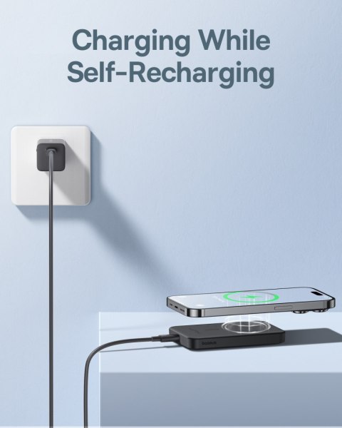 Mini powerbank 5000mAh 20W + kabel USB-C 20V / 3A czarny Mini powerbank 5000mAh 20W + kabel USB-C 20V / 3A czarny