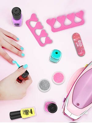 DUŻY ZESTAW KOSMETYKÓW LAKIERÓW DO PAZNOKCI MAKEUP MASZYNKA NAKLEJKI BROKAT DUŻY ZESTAW KOSMETYKÓW LAKIERÓW DO PAZNOKCI MAKEUP MASZYNKA NAKLEJKI BROKAT