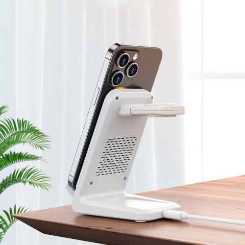 4w1 Stacja ładująca ładowarka indukcyjna Choetech T608 15W biała 4w1 Stacja ładująca ładowarka indukcyjna Choetech T608 15W biała