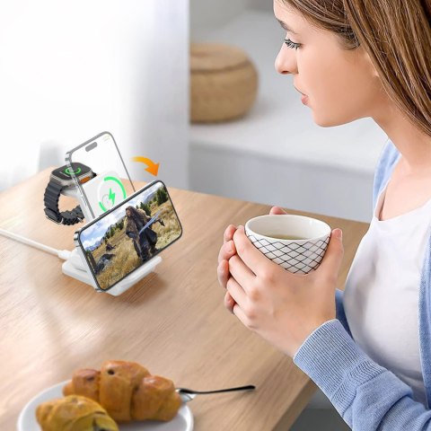 4w1 Stacja ładująca ładowarka indukcyjna Choetech T608 15W biała 4w1 Stacja ładująca ładowarka indukcyjna Choetech T608 15W biała