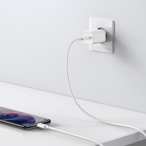 Szybka ładowarka sieciowa Si 25W 3A z kablem USB-C 1m biały Szybka ładowarka sieciowa Si 25W 3A z kablem USB-C 1m biały