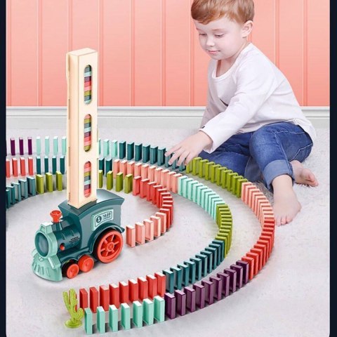 KOLEJKA POCIĄG LOKOMOTYWA UKŁADAJĄCA KLOCKI DOMINO MUZYKA FIGURKA KAKTUS KOLEJKA POCIĄG LOKOMOTYWA UKŁADAJĄCA KLOCKI DOMINO MUZYKA FIGURKA KAKTUS