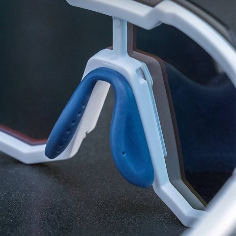 Okulary rowerowe fotochromowe z filtrami UV 400 UVA i UVB białe Okulary rowerowe fotochromowe z filtrami UV 400 UVA i UVB białe