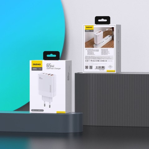 Ładowarka sieciowa GaN 2x USB-A / 2xUSB-C PD 65W biała Ładowarka sieciowa GaN 2x USB-A / 2xUSB-C PD 65W biała