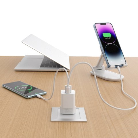 Ładowarka sieciowa PD QC 3.0 100-240V 20W USB-C USB-A biała Ładowarka sieciowa PD QC 3.0 100-240V 20W USB-C USB-A biała