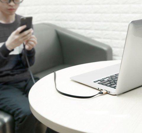 Płaski kabel przewód USB USB-C z uchwytem 2A 23CM czarny Płaski kabel przewód USB USB-C z uchwytem 2A 23CM czarny