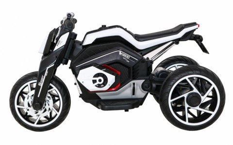 Motor Future na akumulator dla dzieci Biały + Panel audio + Wolny Start + Koła EVA Motor Future na akumulator dla dzieci Biały + Panel audio + Wolny Start + Koła EVA
