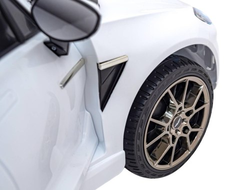 Pojazd Aston Martin DBX Biały Pojazd Aston Martin DBX Biały