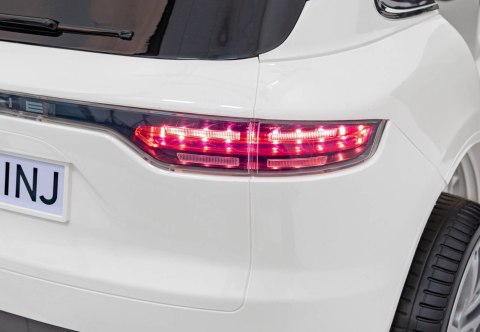 Porsche Cayenne S na akumulator dla dzieci Lakier Biały + Pilot + Wolny START + EVA + Audio LED Porsche Cayenne S na akumulator dla dzieci Lakier Biały + Pilot + Wolny START + EVA + Audio LED