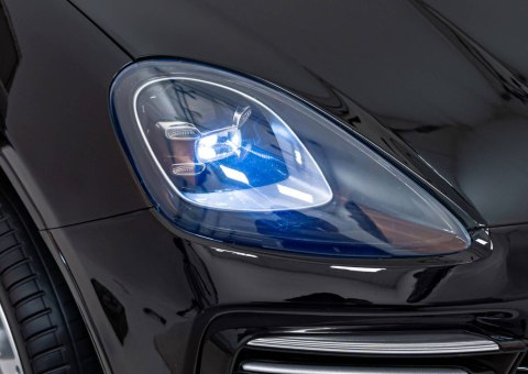 Porsche Cayenne S na akumulator dla dzieci Lakier Czarny + Pilot + Wolny START + EVA + Audio LED Porsche Cayenne S na akumulator dla dzieci Lakier Czarny + Pilot + Wolny START + EVA + Audio LED