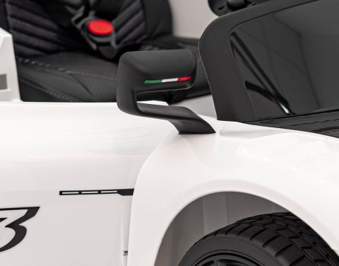 Pojazd Maserati MC20 GT2 Biały Pojazd Maserati MC20 GT2 Biały
