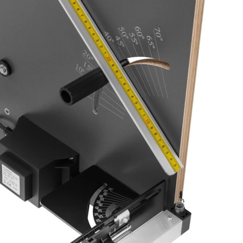 Maszyna do cięcia styropianu dł. 1350 mm gł. 320 mm 200 W Maszyna do cięcia styropianu dł. 1350 mm gł. 320 mm 200 W