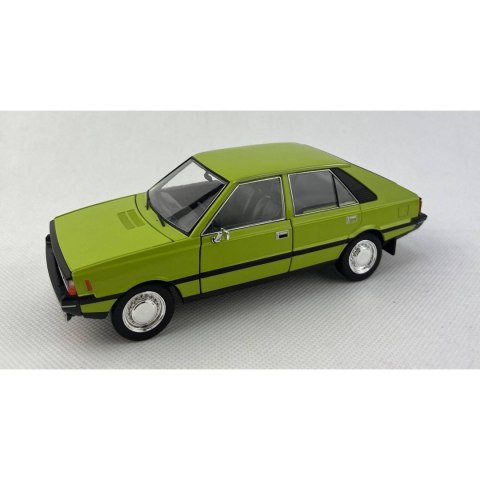 WELLY POLONEZ SKALA 1:24 WELLY POLONEZ SKALA 1:24