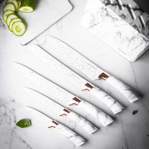 ZESTAW 5 NOŻY KUCHENNYCH W BLOKU KINGHOFF KH-7769 ZESTAW 5 NOŻY KUCHENNYCH W BLOKU KINGHOFF KH-7769