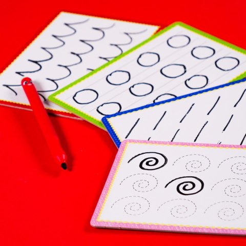 LISCIANI MONTESSORI PEN DŁUGOPIS Z 32 TABLICZKAMI LISCIANI MONTESSORI PEN DŁUGOPIS Z 32 TABLICZKAMI