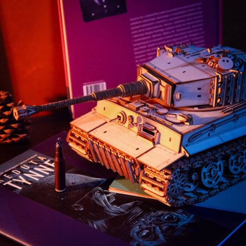 World Of Tanks Drewniane Klocki Puzzle Model 3D - Czołg Tiger M1 1417 el World Of Tanks Drewniane Klocki Puzzle Model 3D - Czołg Tiger M1 1417 el