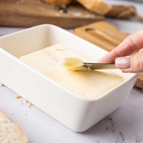 MASELNICZKA PORCELANOWA Z NOŻYKIEM KLAUSBERG KB-7785 BIAŁA MASELNICZKA PORCELANOWA Z NOŻYKIEM KLAUSBERG KB-7785 BIAŁA