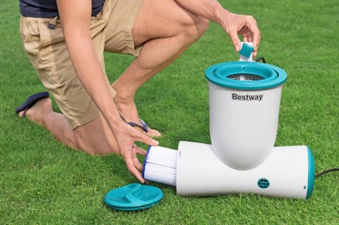 Filtrująca Pompa basenowa ze Skimmerem Skimatic FlowClear 3974l/h BESTWAY + Filtr wymienny Filtrująca Pompa basenowa ze Skimmerem Skimatic FlowClear 3974l/h BESTWAY + Filtr wymienny