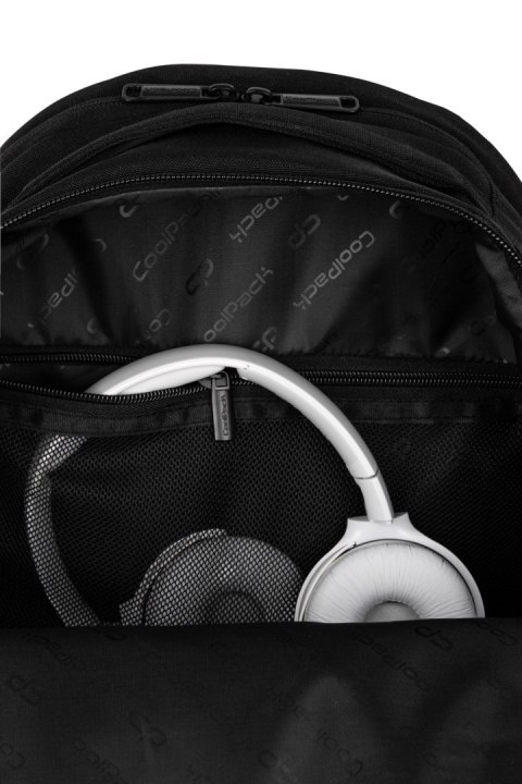 COOLPACK - GRIF - PLECAK MŁODZIEZOWY - BLACK COLLECTION COOLPACK - GRIF - PLECAK MŁODZIEZOWY - BLACK COLLECTION
