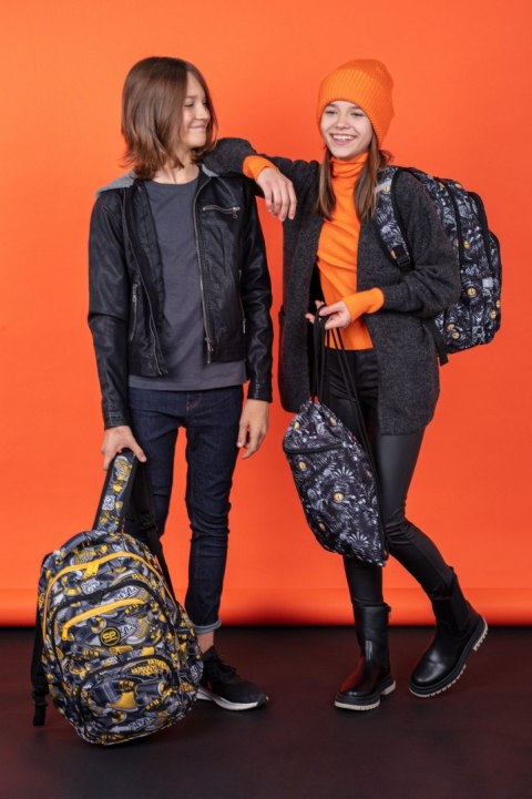 Piórnik trzykomorowy z WYPOSAŻENIEM COOLPACK Jumpe Piórnik trzykomorowy z WYPOSAŻENIEM COOLPACK Jumpe
