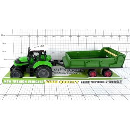TRAKTOR Z PRZYCZEPĄ POD KLOSZEM