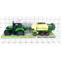 TRAKTOR Z PRZYCZEPĄ POD KLOSZEM