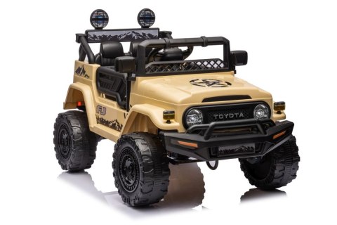 Auto Na Akumulator Toyota FJ Khaki 4x4 Auto Na Akumulator Toyota FJ Khaki 4x4