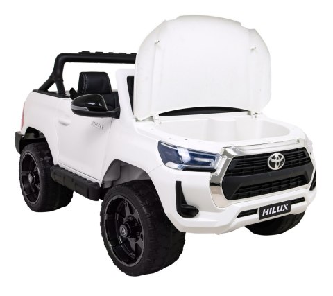 Toyota Hilux na akumulator dla dzieci Biały + Napęd 4x4 + Pilot + 2 bagażniki + Radio MP3 + LED Toyota Hilux na akumulator dla dzieci Biały + Napęd 4x4 + Pilot + 2 bagażniki + Radio MP3 + LED