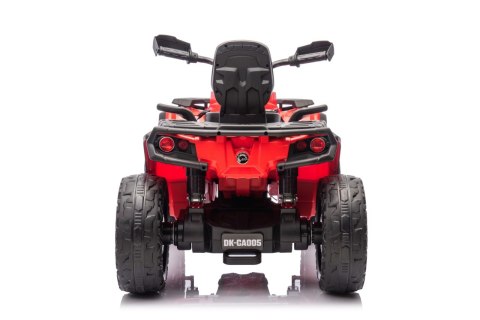 Quad Can Am Outlander ATV z Pilotem Czerwony Quad Can Am Outlander ATV z Pilotem Czerwony