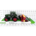 TRAKTOR Z MASZYNĄ POD KLOSZEM