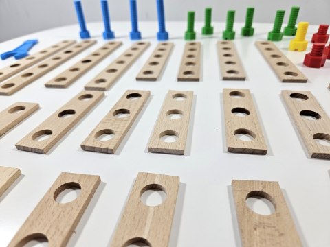 Zabawka konstrukcyjna Mały Konstruktor Junior 50 el/ CONSTRUCTOR JUNIOR 50 El. Zabawka konstrukcyjna Mały Konstruktor Junior 50 el/ CONSTRUCTOR JUNIOR 50 El.