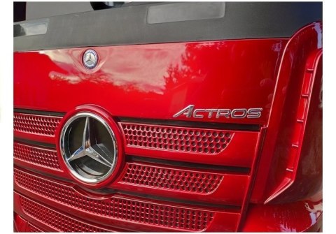 Auto na Akumulator Mercedes Actros Czerwony Lakierowany MP4 Auto na Akumulator Mercedes Actros Czerwony Lakierowany MP4