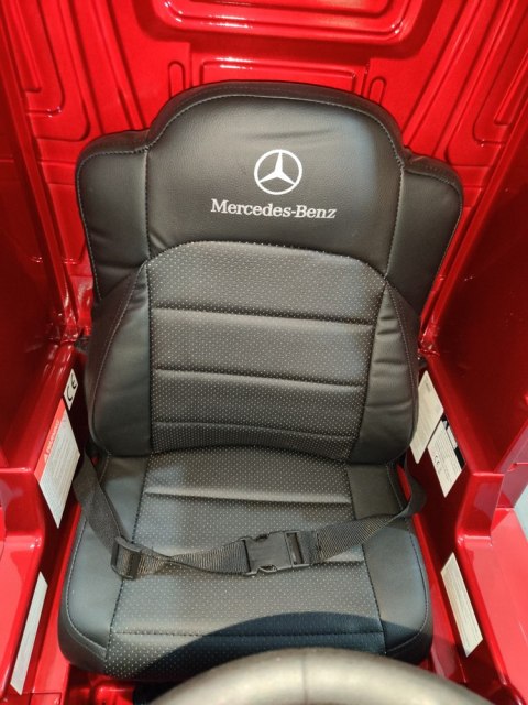 Auto na Akumulator Mercedes Actros Czerwony Lakierowany MP4 Auto na Akumulator Mercedes Actros Czerwony Lakierowany MP4