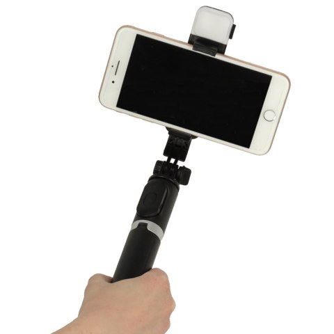 Kijek do selfie z pilotem Bluetooth statyw tripod lampka LED czarny Kijek do selfie z pilotem Bluetooth statyw tripod lampka LED czarny
