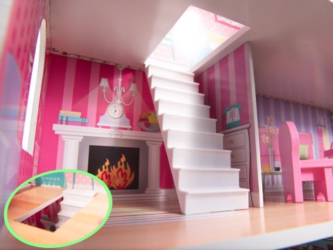 Domek dla lalek drewniany MDF mebelki 70cm różowy LED Domek dla lalek drewniany MDF mebelki 70cm różowy LED