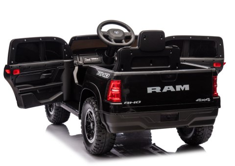 Auto Na Akumulator ZB618 Dodge Ram Czarny Auto Na Akumulator ZB618 Dodge Ram Czarny