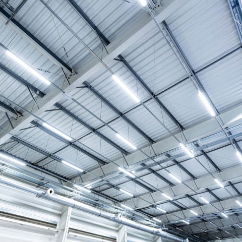 LAMPA OPRAWA LED WODOODPORNA HERMETYCZNA DO MAGAZYNU OBORY IP65 6600 LM 120 CM 60 W LAMPA OPRAWA LED WODOODPORNA HERMETYCZNA DO MAGAZYNU OBORY IP65 6600 LM 120 CM 60 W