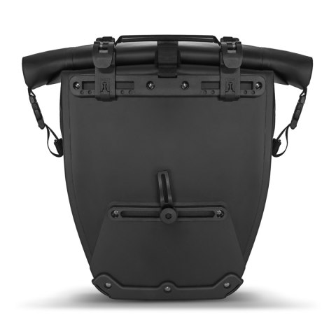 WODOODPORNA TORBA ROWEROWA SAKWA NA BAGAŻNIK 25L CZARNY WODOODPORNA TORBA ROWEROWA SAKWA NA BAGAŻNIK 25L CZARNY