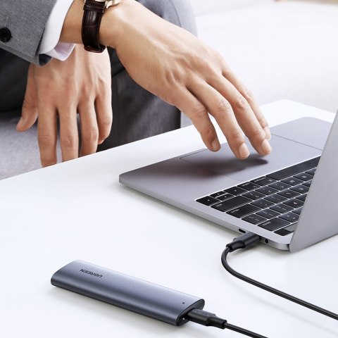 KIESZEŃ NA DYSK OBUDOWA DYSKU TWARDEGO M.2 B-KEY SATA 3.0 SZARY + KABEL USB TYP C KIESZEŃ NA DYSK OBUDOWA DYSKU TWARDEGO M.2 B-KEY SATA 3.0 SZARY + KABEL USB TYP C
