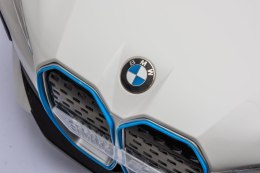 AUTO NA AKUMULATOR BMW I4 4X4 BIAŁE