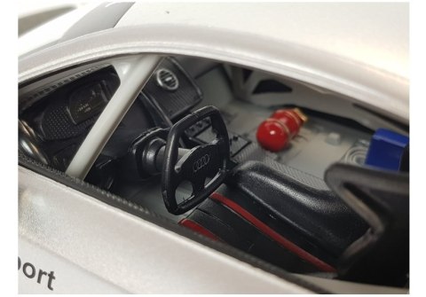 AUTO R/C AUDI R8 LMS RASTAR 1:14 SREBRNE NA PILOTA AUTO R/C AUDI R8 LMS RASTAR 1:14 SREBRNE NA PILOTA
