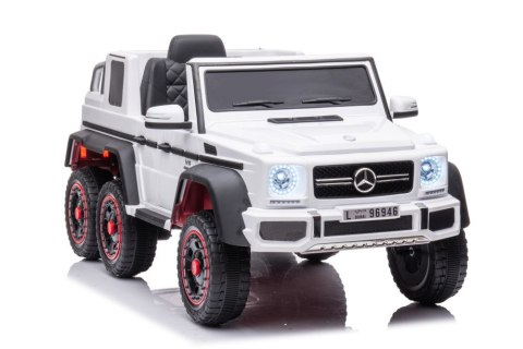 AUTO NA AKUMULATOR MERCEDES BENZ G63 6X6 BIAŁY AUTO NA AKUMULATOR MERCEDES BENZ G63 6X6 BIAŁY