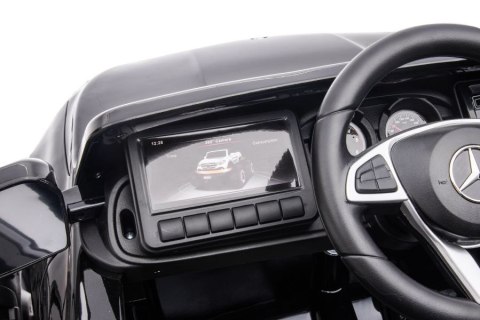 AUTO NA AKUMULATOR MERCEDES DK-MT950 4X4 CZARNY AUTO NA AKUMULATOR MERCEDES DK-MT950 4X4 CZARNY