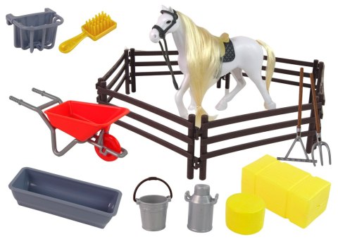 FIGURKA KONIA KOŃ DO CZESANIA AKCESORIA ZAGRODA FIGURKA KONIA KOŃ DO CZESANIA AKCESORIA ZAGRODA