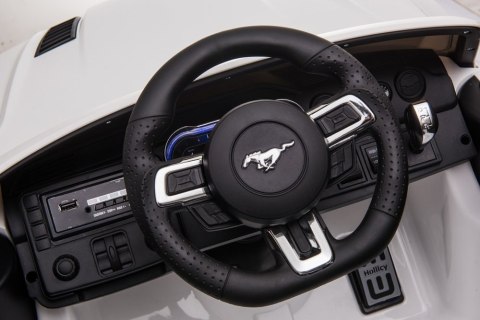 Auto Na Akumulator Ford Mustang GT Drift SX2038 Biały Auto Na Akumulator Ford Mustang GT Drift SX2038 Biały